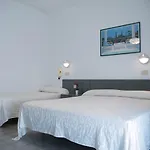 Casa Mia Hotel 2*