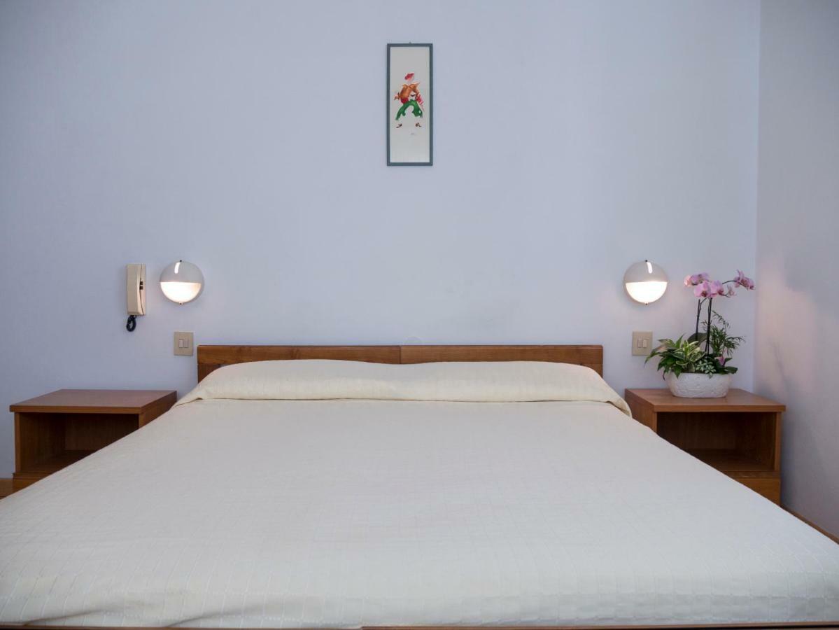 Casa Mia 2*